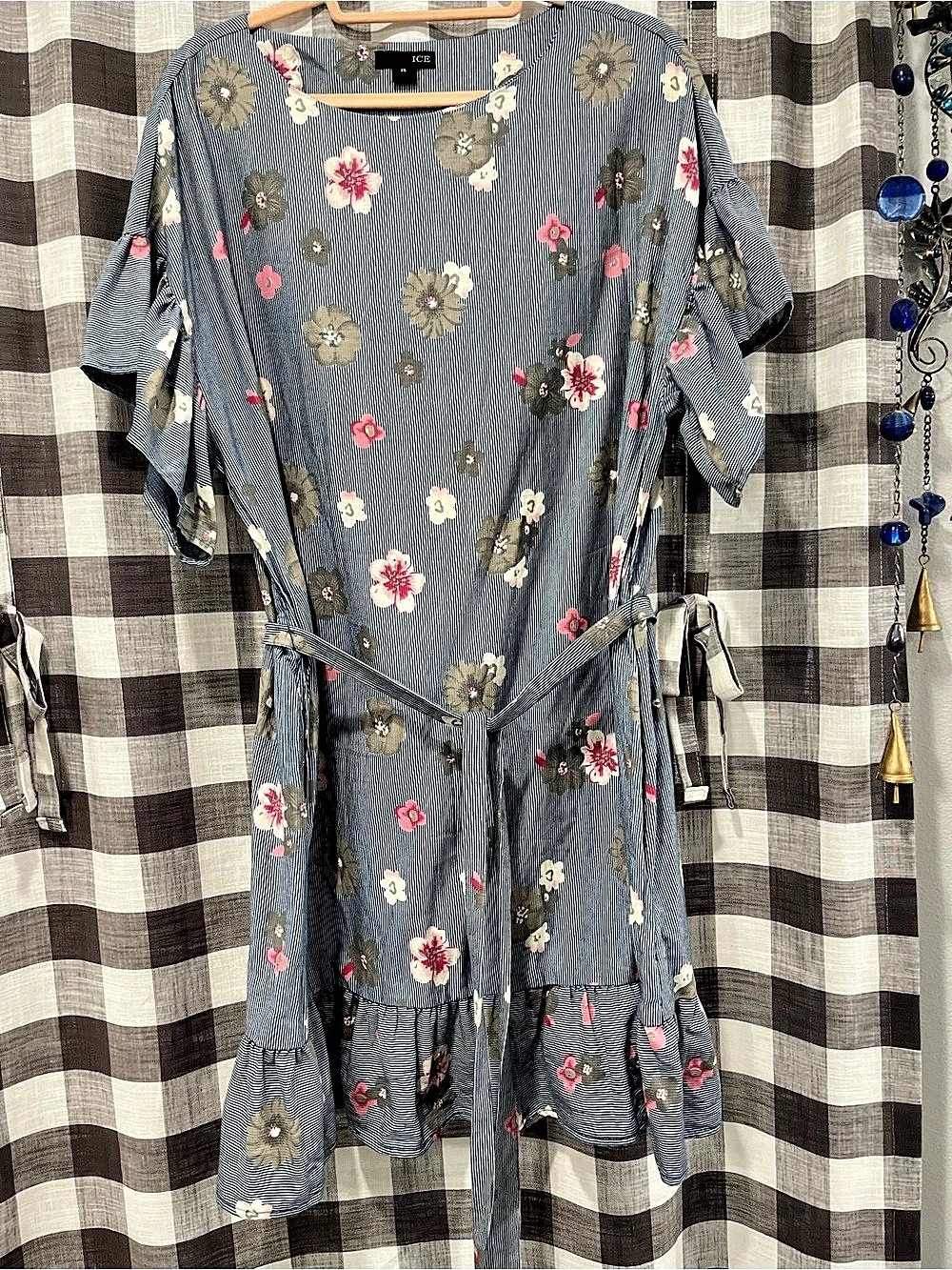 ICE Floral Striped Midi Dress in Blue XL Like New